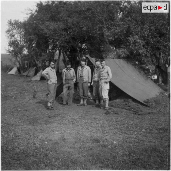 En route vers le nord. Septembre 1944. [légende d'origine]