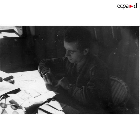 En route vers le nord. Septembre 1944. [légende d'origine]
