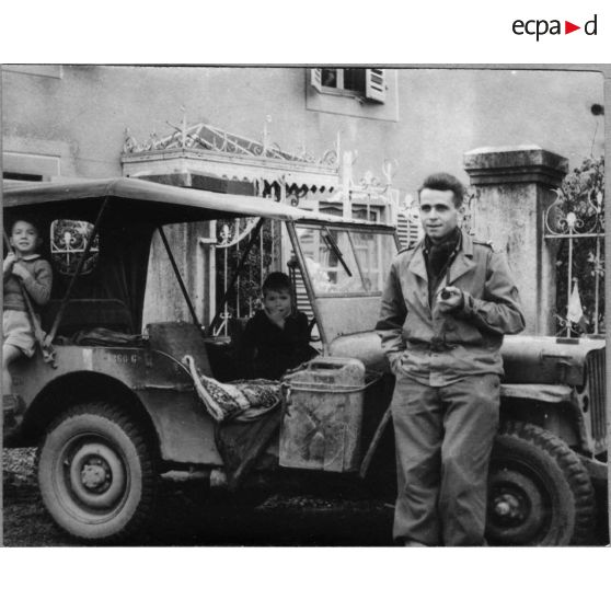 En route vers le nord. Septembre 1944. [légende d'origine]