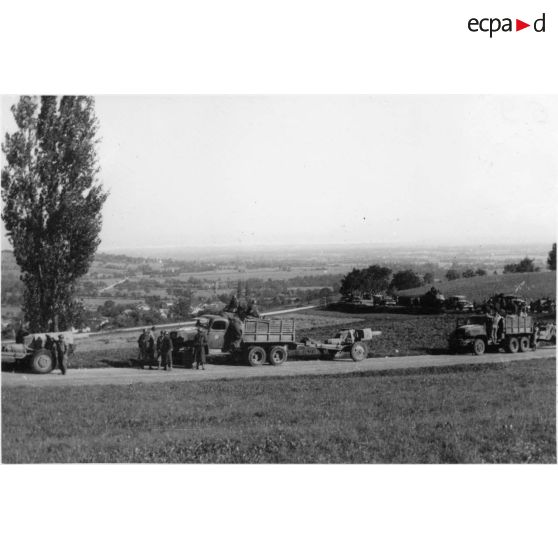 En route vers le nord. Septembre 1944. [légende d'origine]