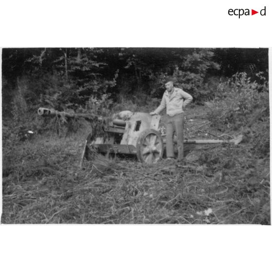 Sur le front des Vosges. Octobre - décembre 1944. [légende d'origine]