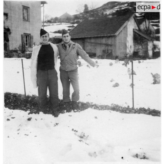 Sur le front des Vosges. Octobre - décembre 1944. [légende d'origine]