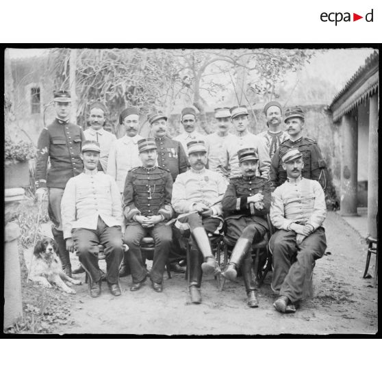 A Blida, 1er régiment de tirailleurs algériens. [légende d'origine]