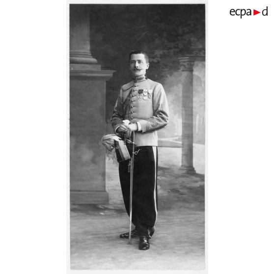 Capitaine G. Britsch à l'état-major du 20e corps à Nancy. [légende d'origine]