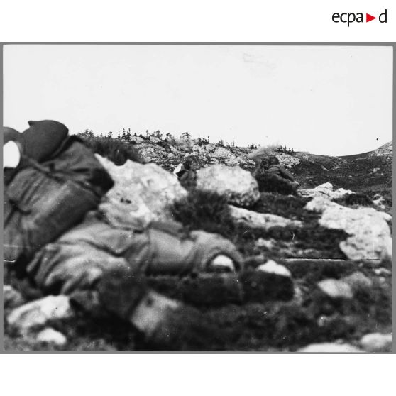 Juin 1959 -Opération du 15è bataillon tirailleurs algériens dans le Hodna. [légende d'origine]