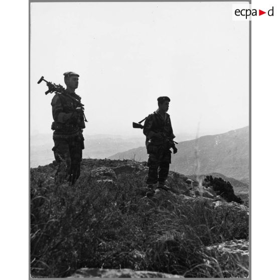 Octobre 1960 - Opération "Pierres précieuses" - 3è REI. [légende d'origine]