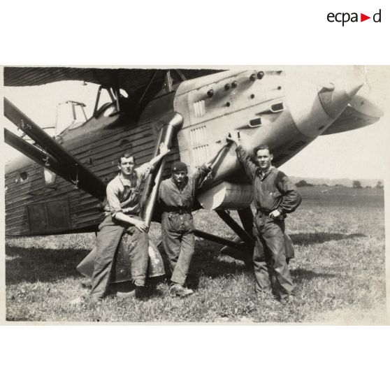 René Chavaux à droite. [légende d'origine]