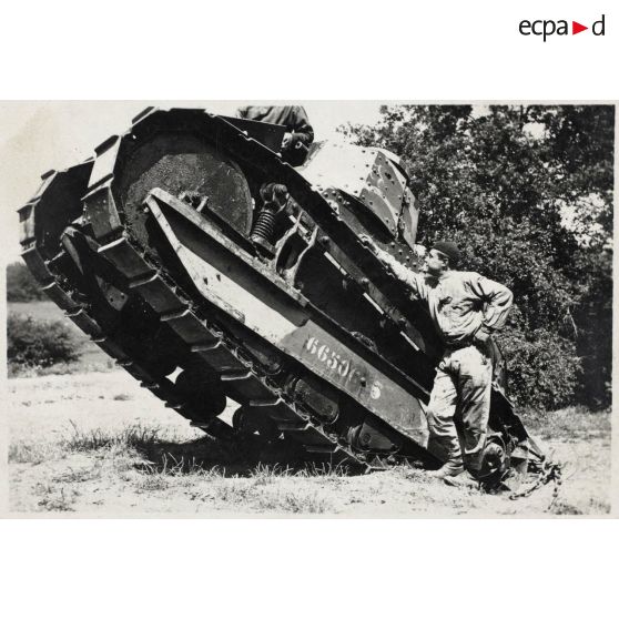 506e RCC - Besançon 1934. [légende d'origine]