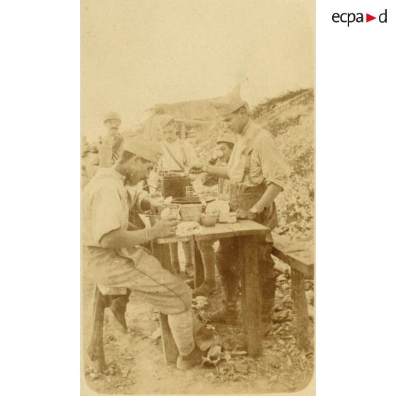 Au rab de bidoche ! [légende d'origine]