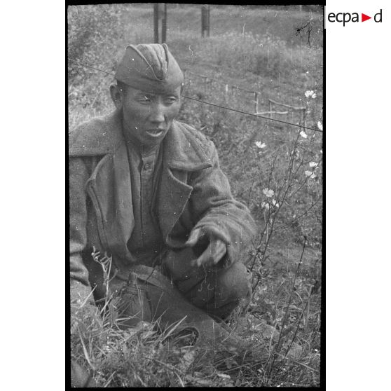 Ljudjnowo - Rhew. [Portrait d'un soldat]. [Description en cours]