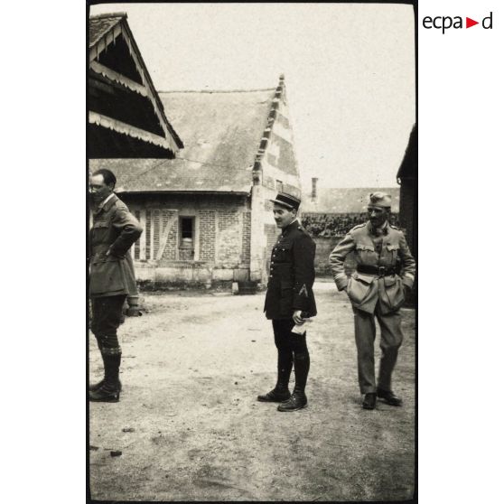 [Lieutenant Luc-Pupat dans la ferme de Catigny].