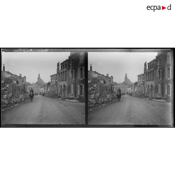 Verdun. Rue St Pierre. [légende d'origine]