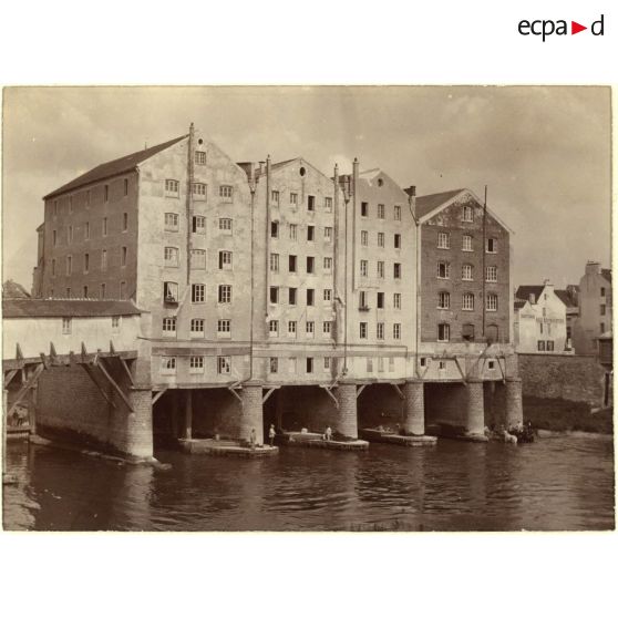 [[Meaux, les moulins sur la Marne]].