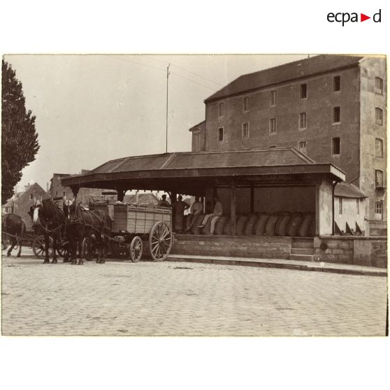 [Meaux, les moulins sur la Marne].