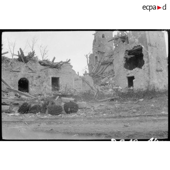 [Maisons en ruines].<br>