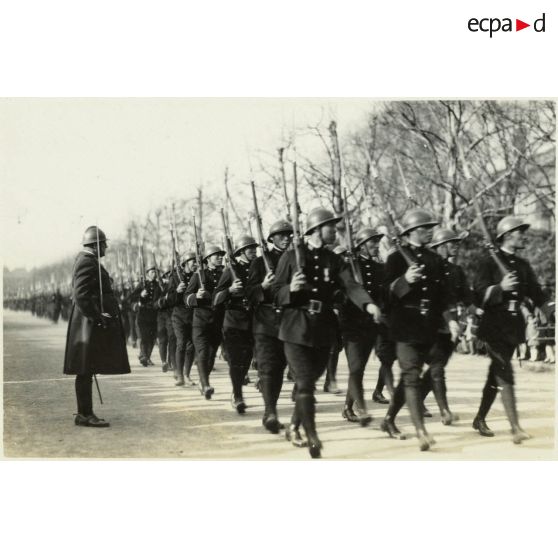 La garde municipale française de Shanghai. [légende d'origine]<br>