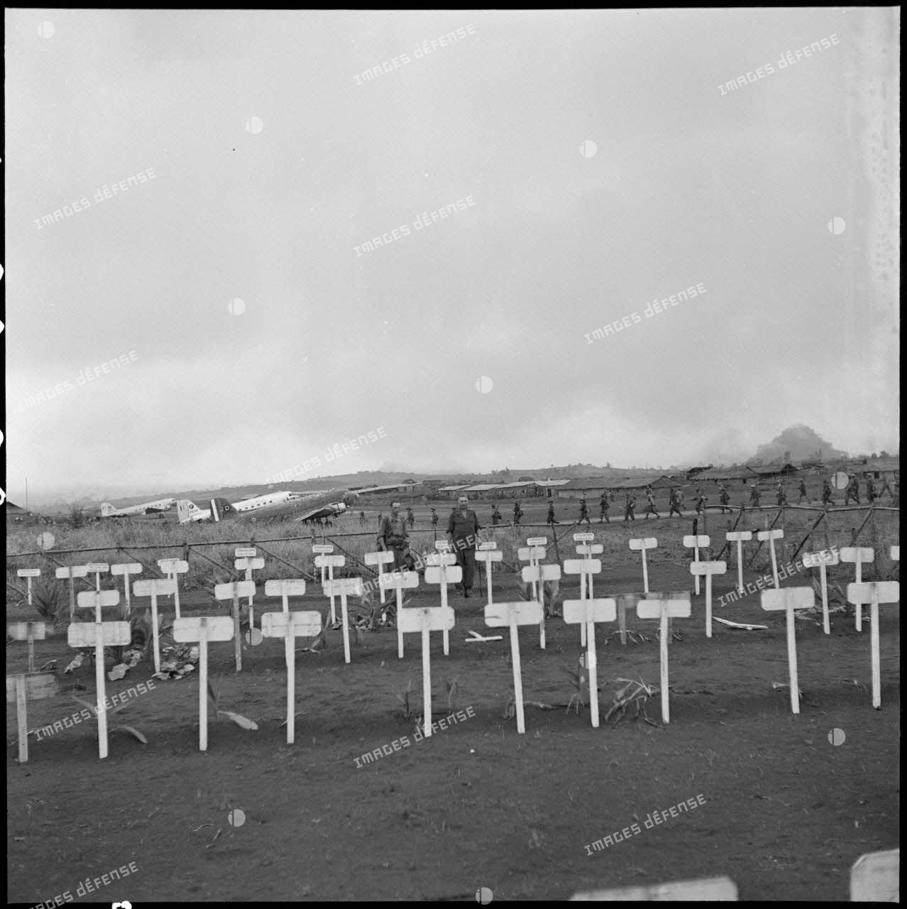Le cimetière du camp retranché de  Na San.