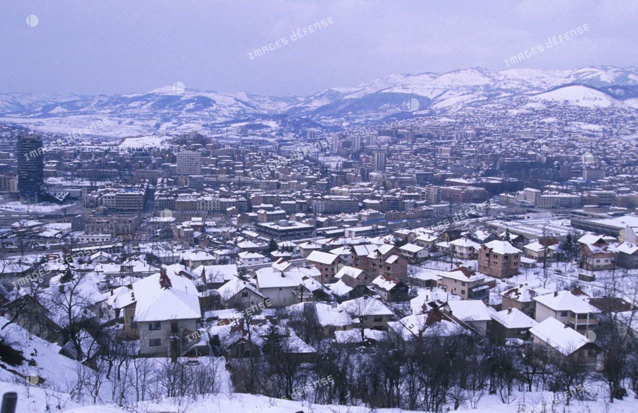 Vue de Sarajevo depuis le poste d'observation Sirra 4.