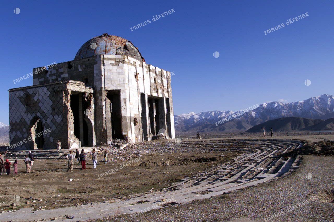 Mosquée en ruine dans Kaboul.