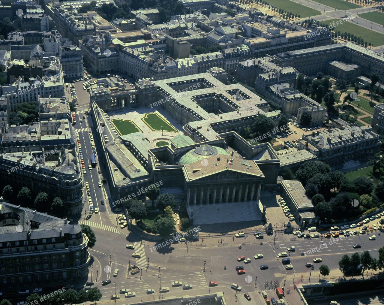 Paris 7e. L'Assemblée Nationale ou Palais Bourbon.
