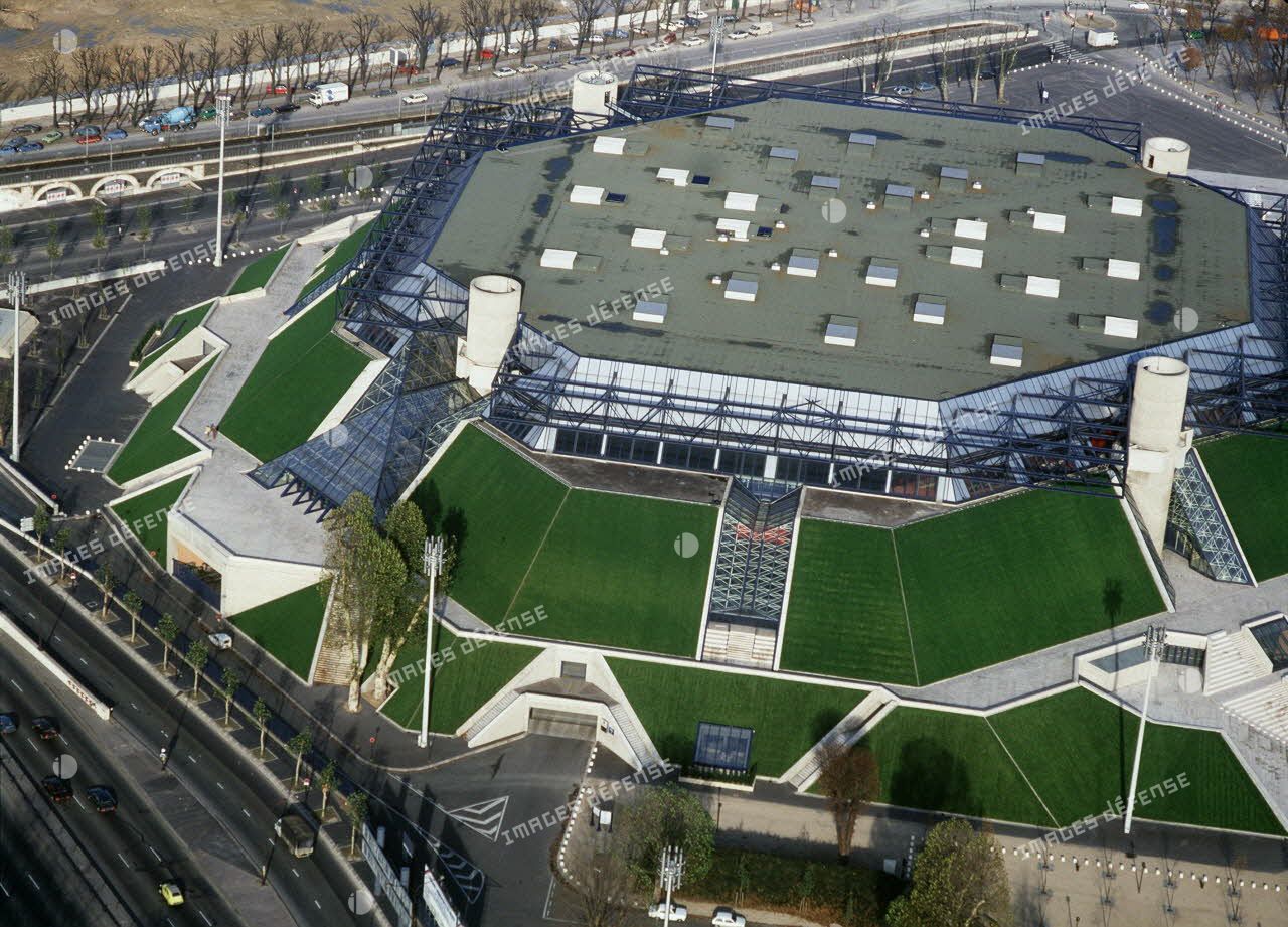 Vue aériennes de Paris - 12e arrondissement.