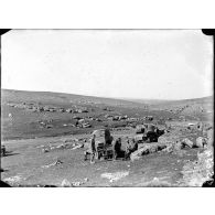 Abel Lisân (Arabie). Autos mitrailleuses anglaises. [légende d'origine]