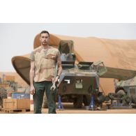 Portrait du caporal-chef Sébastien, mécanicien mobilité terrestre au 6e régiment du matériel (RMAT) à Gao, au Mali.