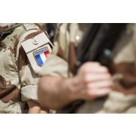 Rassemblement de soldats pour une prise d'armes à Gao, au Mali.