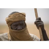Portrait d'un agriculteur de la région d'Inatès, au Niger.