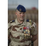 Portrait du colonel Pierre Verborg du 3e régiment d'hélicoptères de combat (RHC) pour la cérémonie du 14 juillet à Gao, au Mali.
