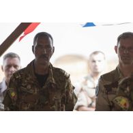 Portrait du colonel Rhissa Ag Sidi Mohamed, coordinateur du mécanicme opérationnel de coordination (MOC) pour la réception qui suit la cérémonie du 14 juillet à Gao, au Mali.