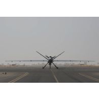 Départ en mission d'un drone MQ-9 Reaper sur la base aérienne de Niamey, au Niger.
