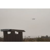 Départ en mission d'un drone MQ-9 Reaper sur la base aérienne de Niamey, au Niger.