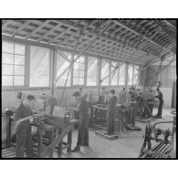 Cours technique à l'école de cavalerie d'Hussein Dey.