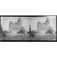 Roye-sur-Matz, Oise, l'église. [légende d'origine]