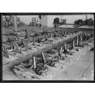 Toulon. (secret) Appareils "Marseillaise".  [légende d'origine]