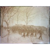 [Défilé de fantassins du corps expéditionnaire allemand en Chine.]