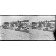 Saint-Gilles (Marne), embarquement d'un Caudron. [légende d’origine]