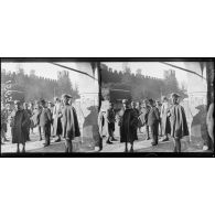 Castelfranco. Carabinier de faction sur la place du marché. [légende d'origine]
