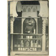 Mon bureau à Alger. Galerie du 1er étage sur le patio. [légende d'origine]