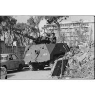 Automitrailleuse de la faction Mourabitoun.