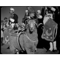 Inaugurations de la rocade Bou-Saâda-M'Sila et du bordj Welvert (Algérie) par le gouverneur général Yves Chataigneau.