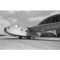 Sur le terrain d'aviation d'Eleusis, le planeur Gotha Go-242 codé TD+IU.