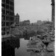 [Vue d'Hambourg en ruine, s.d.]