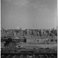 [Vue d'Hambourg en ruine, s.d.]