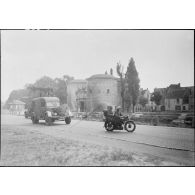 L'exode de la population civile et la manoeuvre de la 7e armée.