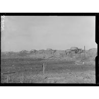Zeebruges, Belgique. Une batterie allemande installée sur la côte. [légende d'origine]