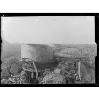Zeebruges, Belgique. Vue de la batterie installée par les allemands sur la côte. [légende d'origine]