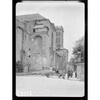 Verdun. (Meuse). Voiture de l'ambulance américaine. [légende d'origine]