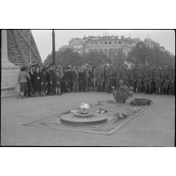 La tombe du soldat Inconnu, place de l'Etoile à Paris.